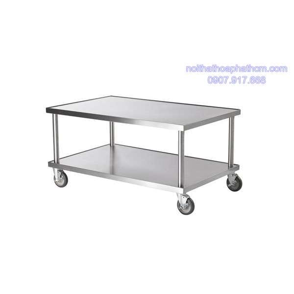 ban-inox-cong-nghiep-co-banh-xe
