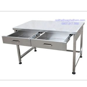ban-inox-cong-nghiep-co-hoc-keo