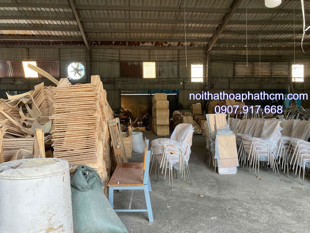 san-xuat-ghe-inox-mat-go-lyly-tai-Hoa-Phat-ho-chi-minh