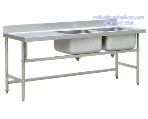 ban-inox-cong-nghiep-co-chau-rua-2-ho-3