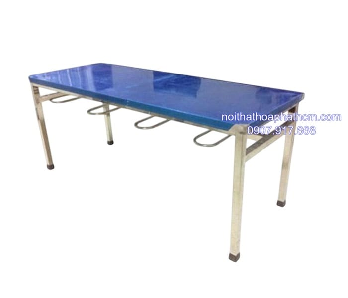 bàn inox công nghiệp có móc treo ghế ban-inox-cong-nghiep-co-moc-treo-ghe