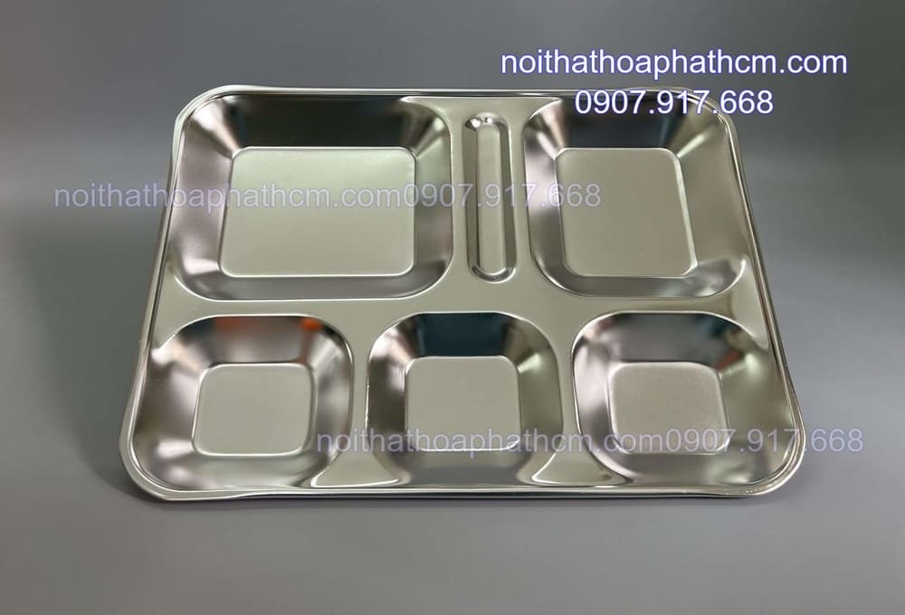 khay-inox-6-ngan-3